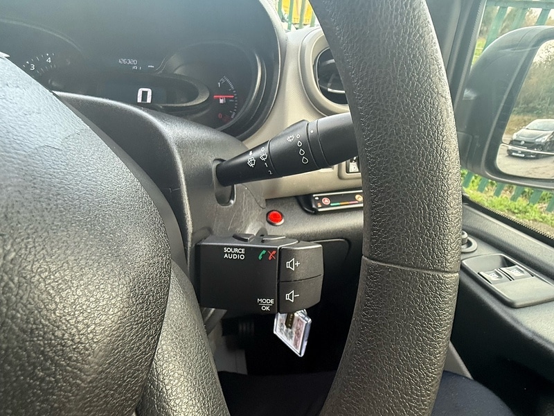 Used Renault Trafic 2019 for sale - 76570731: Photo 28