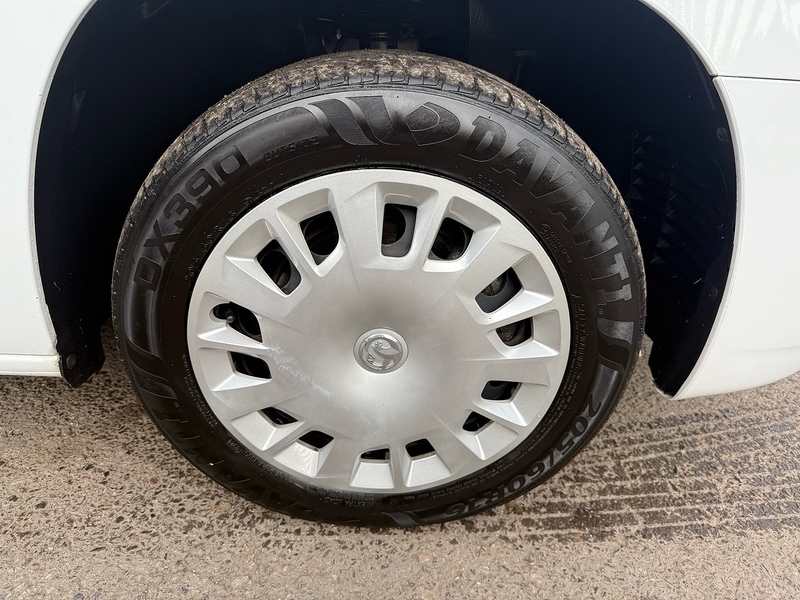 Used Vauxhall Combo 2023 for sale - 76718727: Photo 14