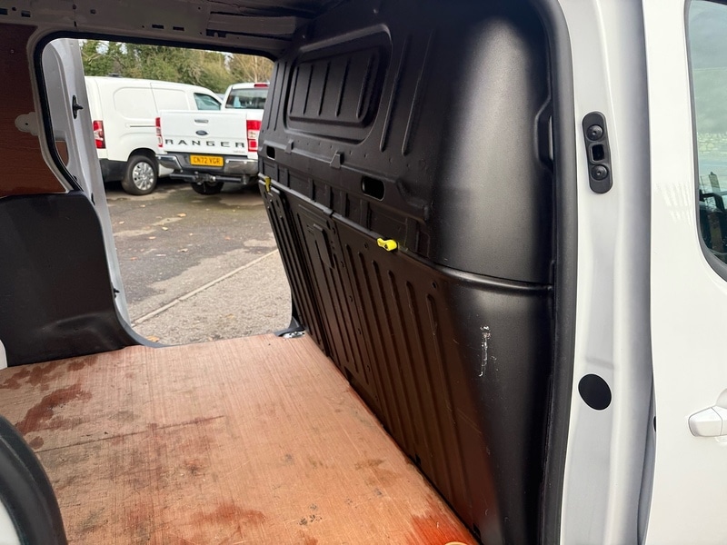 Used Vauxhall Combo 2023 for sale - 76718727: Photo 24