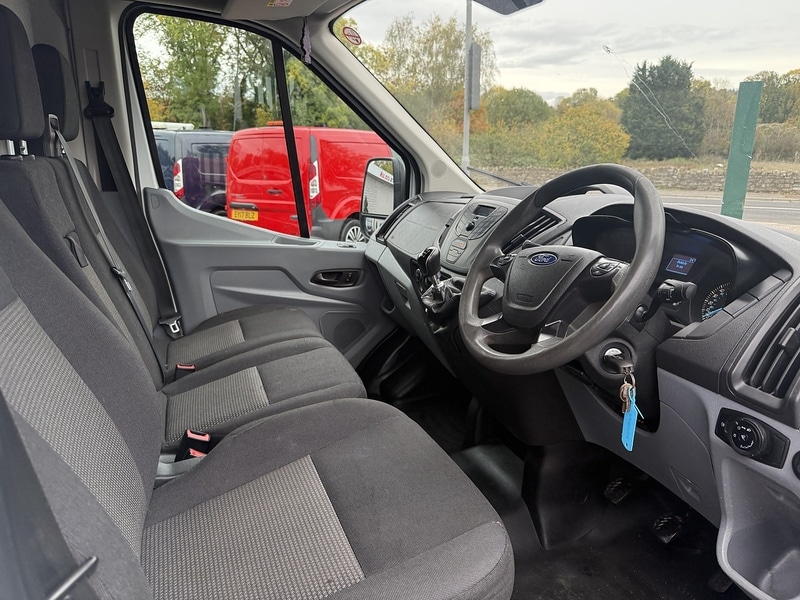 Used Ford Transit 2018 for sale - 76411873: Photo 19