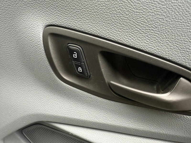 Used Ford Transit 2018 for sale - 76411873: Photo 26