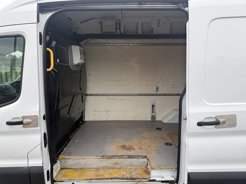 Used Ford Transit 2018 for sale - 76411873: Photo 30
