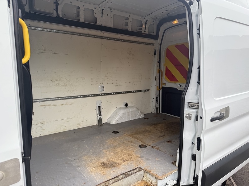 Used Ford Transit 2018 for sale - 76411873: Photo 32