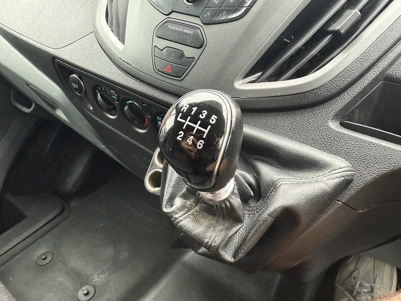 Used Ford Transit 2018 for sale - 76411873: Photo 37