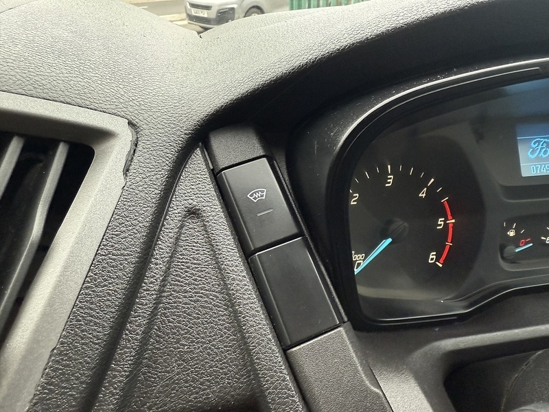 Used Ford Transit 2018 for sale - 76411873: Photo 38