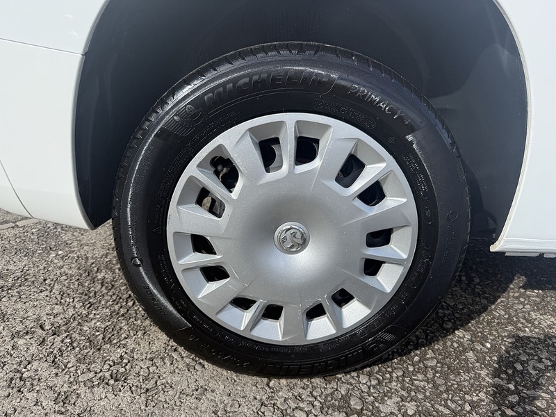 Used Vauxhall Combo 2019 for sale - 76411865: Photo 15
