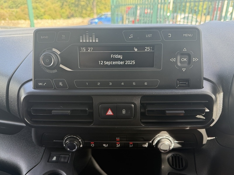 Used Vauxhall Combo 2019 for sale - 76411865: Photo 40