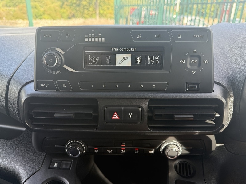 Used Vauxhall Combo 2019 for sale - 76411865: Photo 42