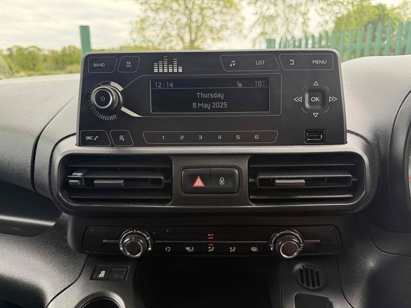 Used Vauxhall Combo 2022 for sale - 76411874: Photo 32