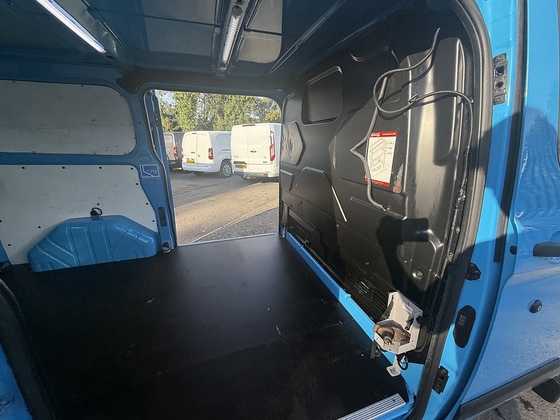 Used Ford Transit Custom 2017 for sale - 76411869: Photo 21