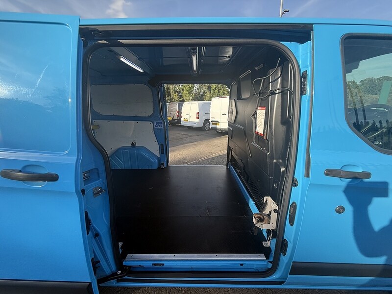 Used Ford Transit Custom 2017 for sale - 76411869: Photo 22