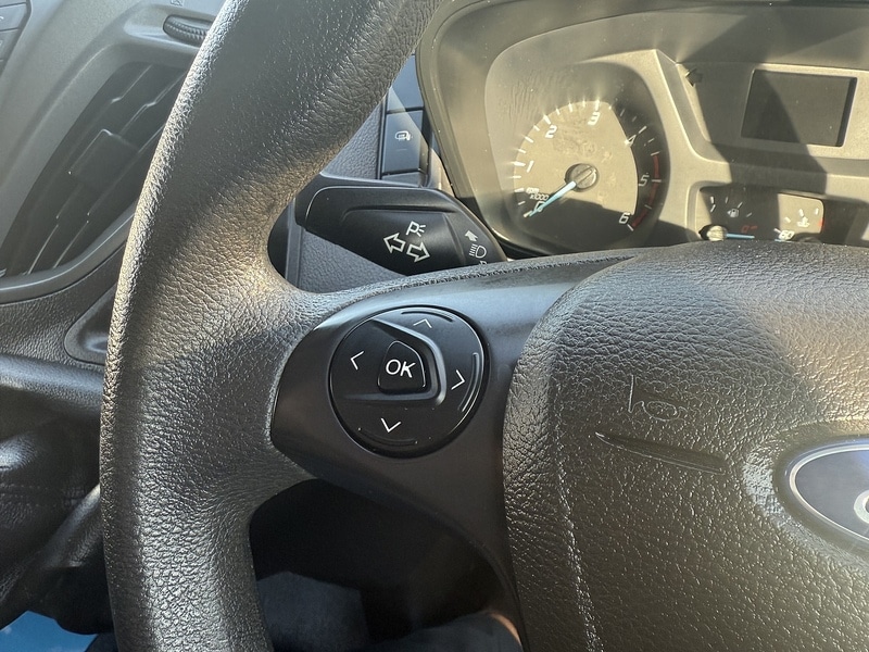 Used Ford Transit Custom 2017 for sale - 76411869: Photo 35