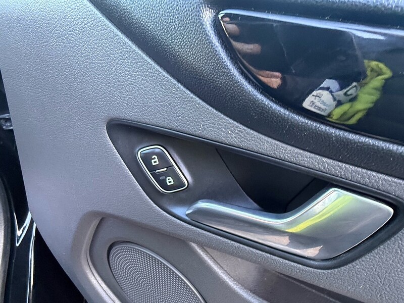 Used Ford Transit Custom 2021 for sale - 76611071: Photo 33