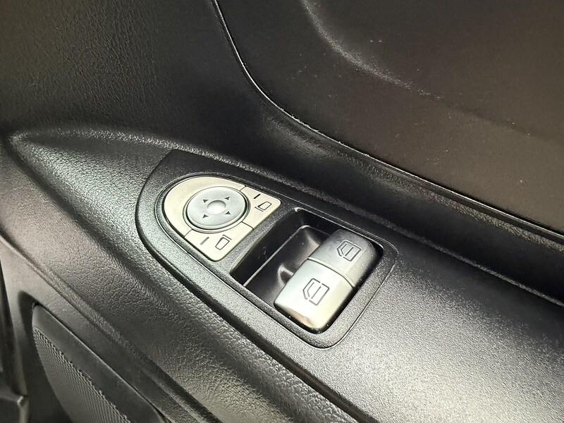 Used Mercedes-Benz Vito 2022 for sale - 76477845: Photo 31