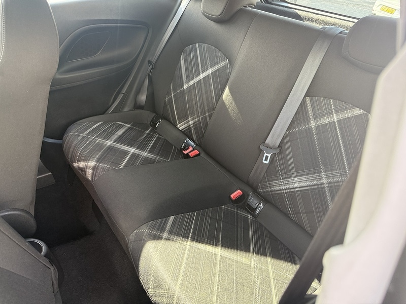 Used Vauxhall Corsa 2015 for sale - 76411910: Photo 18