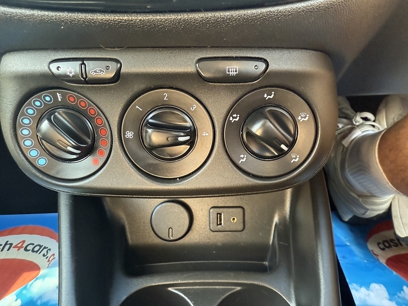 Used Vauxhall Corsa 2015 for sale - 76411910: Photo 31