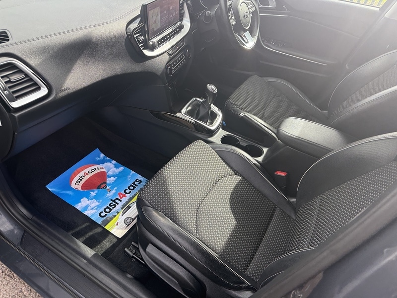 Used Kia Ceed 2021 for sale - 76411871: Photo 25