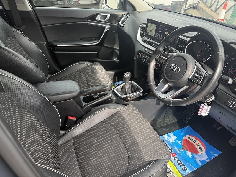 Used Kia Ceed 2021 for sale - 76411871: Photo 30