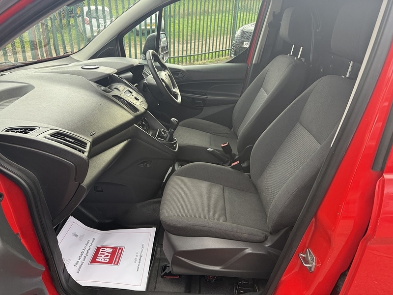 Used Ford Transit Connect 2017 for sale - 76502847: Photo 18