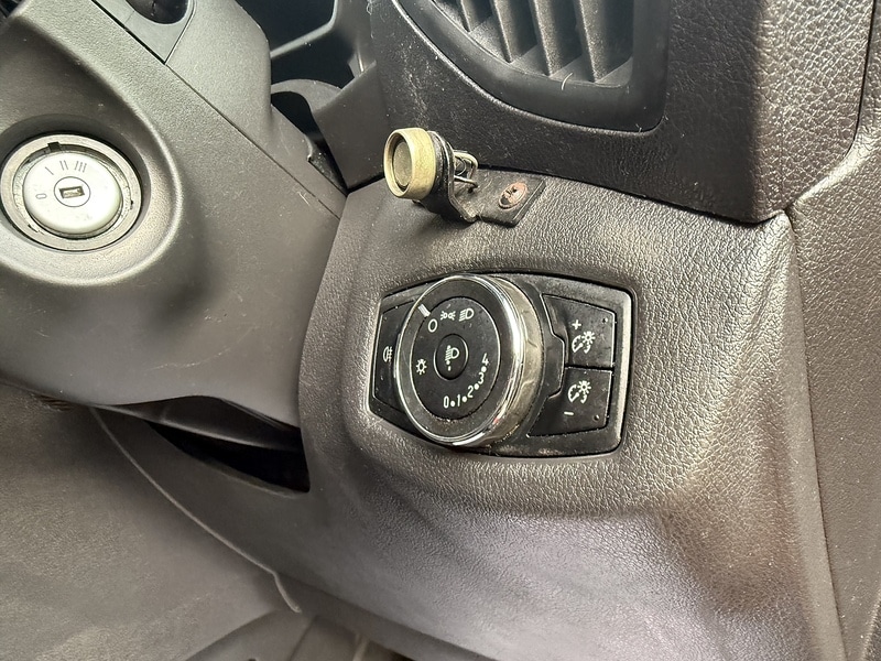 Used Ford Transit Connect 2017 for sale - 76502847: Photo 33