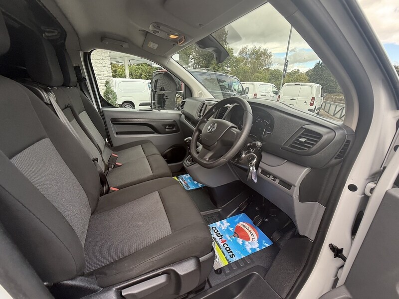 Used Vauxhall Vivaro 2022 for sale - 76411912: Photo 31