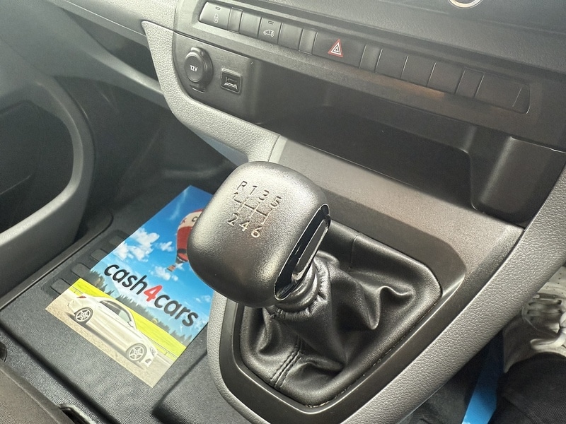 Used Vauxhall Vivaro 2022 for sale - 76411912: Photo 35