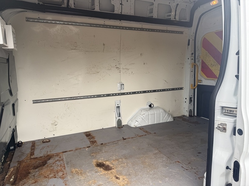 Used Ford Transit 2018 for sale - 76411864: Photo 23