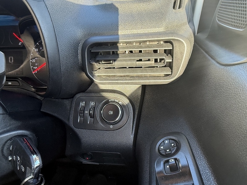 Used Vauxhall Combo 2019 for sale - 76411884: Photo 19