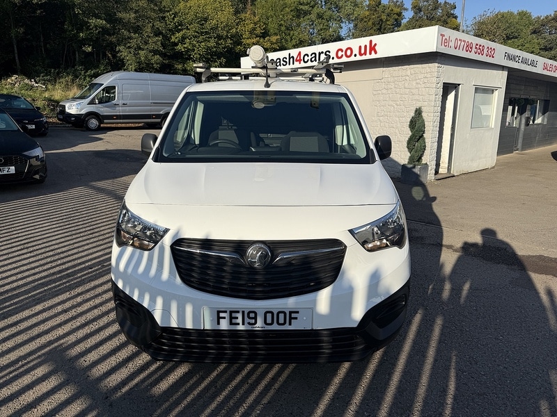 Used Vauxhall Combo 2019 for sale - 76411884: Photo 2