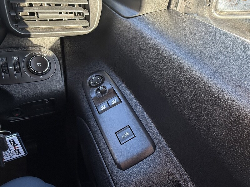 Used Vauxhall Combo 2019 for sale - 76411884: Photo 20