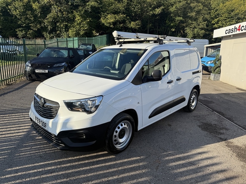 Used Vauxhall Combo 2019 for sale - 76411884: Photo 3