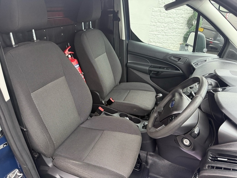 Used Ford Transit Connect 2017 for sale - 76934912: Photo 27