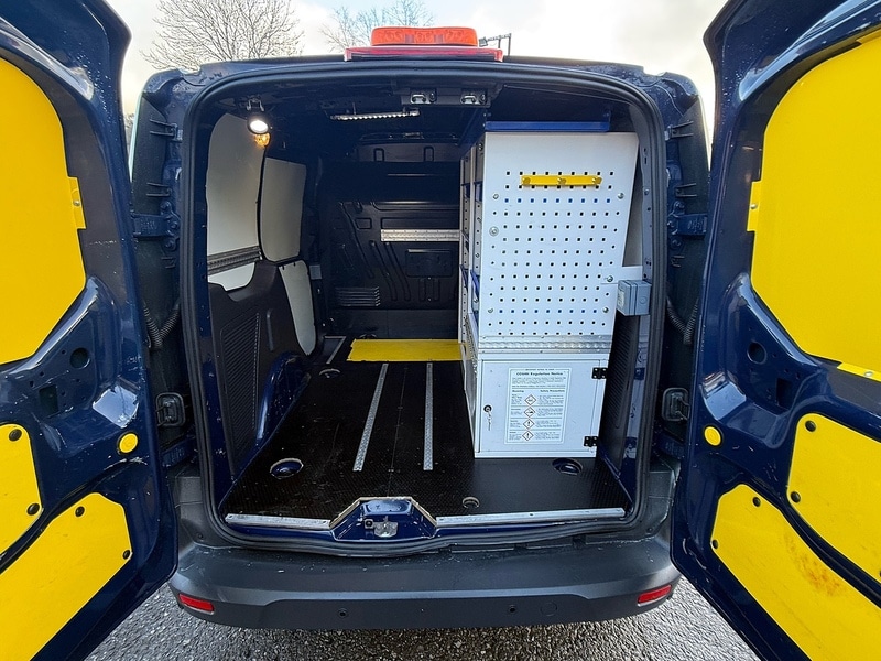 Used Ford Transit Connect 2017 for sale - 76591273: Photo 30