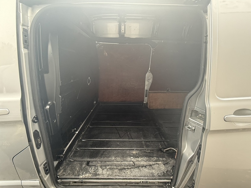 Used Ford Transit Custom 2015 for sale - 76411892: Photo 23