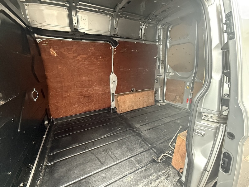 Used Ford Transit Custom 2015 for sale - 76411892: Photo 25