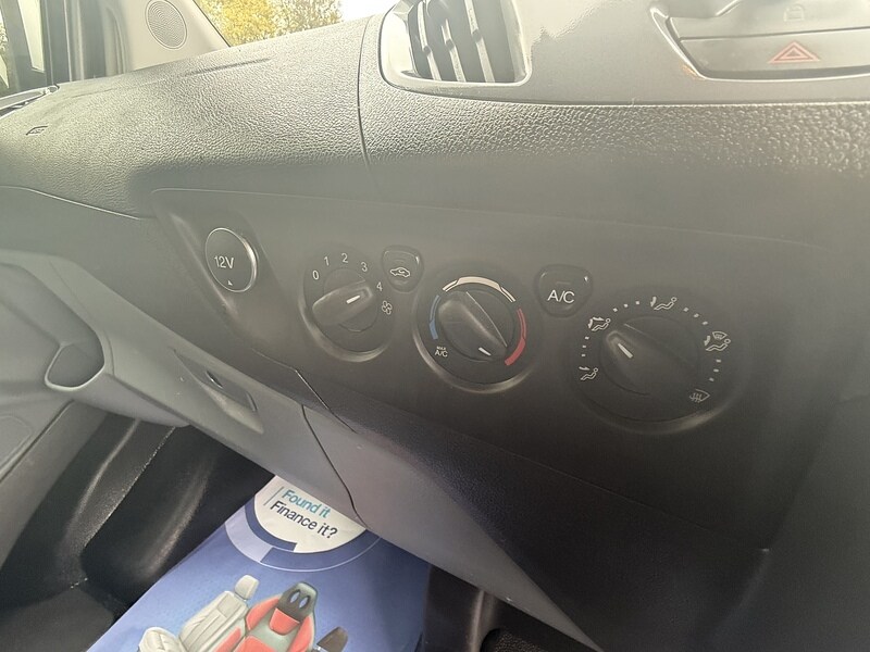 Used Ford Transit Custom 2015 for sale - 76411892: Photo 37