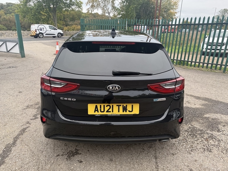 Used Kia Ceed 2021 for sale - 76411867: Photo 10