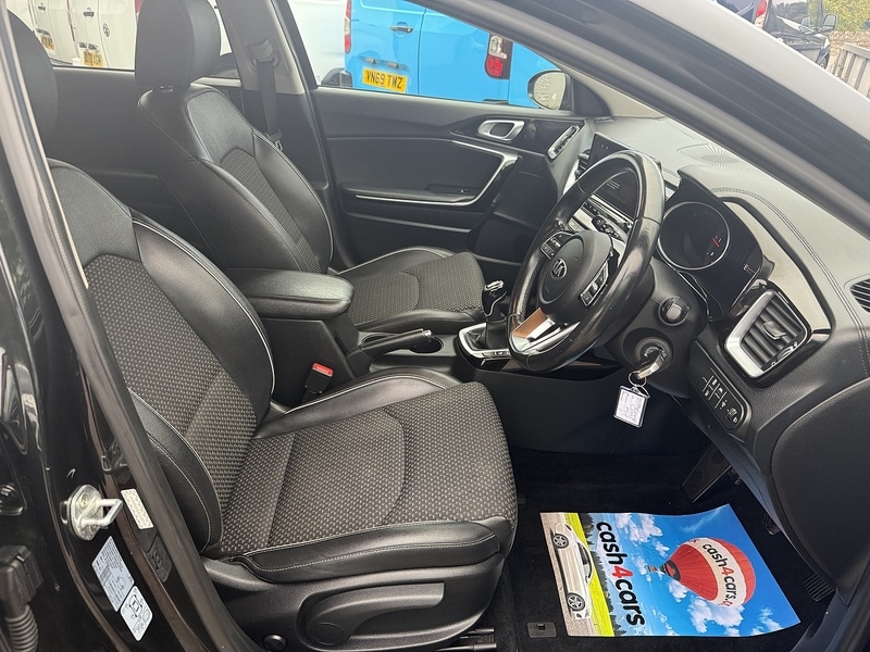 Used Kia Ceed 2021 for sale - 76411867: Photo 19