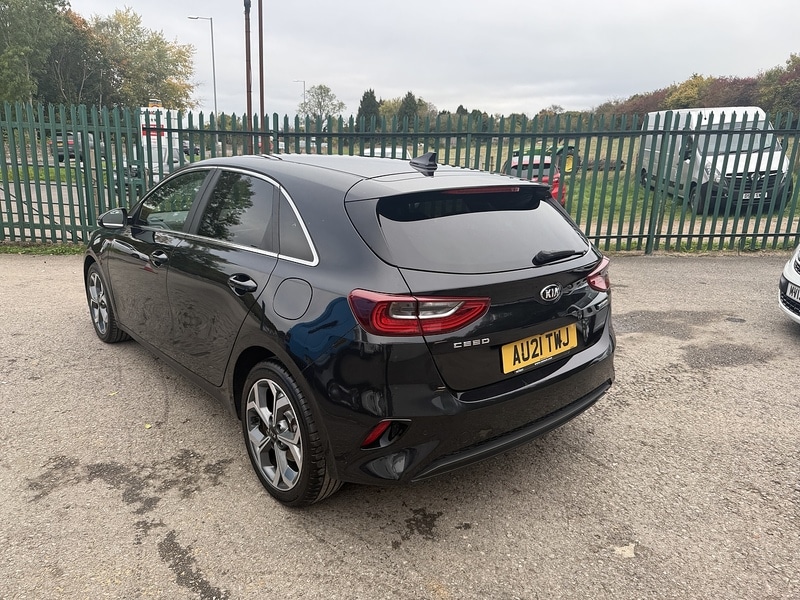 Used Kia Ceed 2021 for sale - 76411867: Photo 9