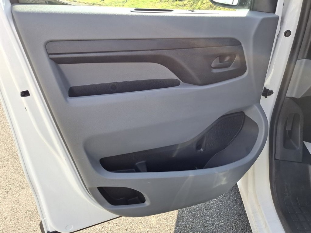 Used Vauxhall Vivaro 2021 for sale - 76935263: Photo 17