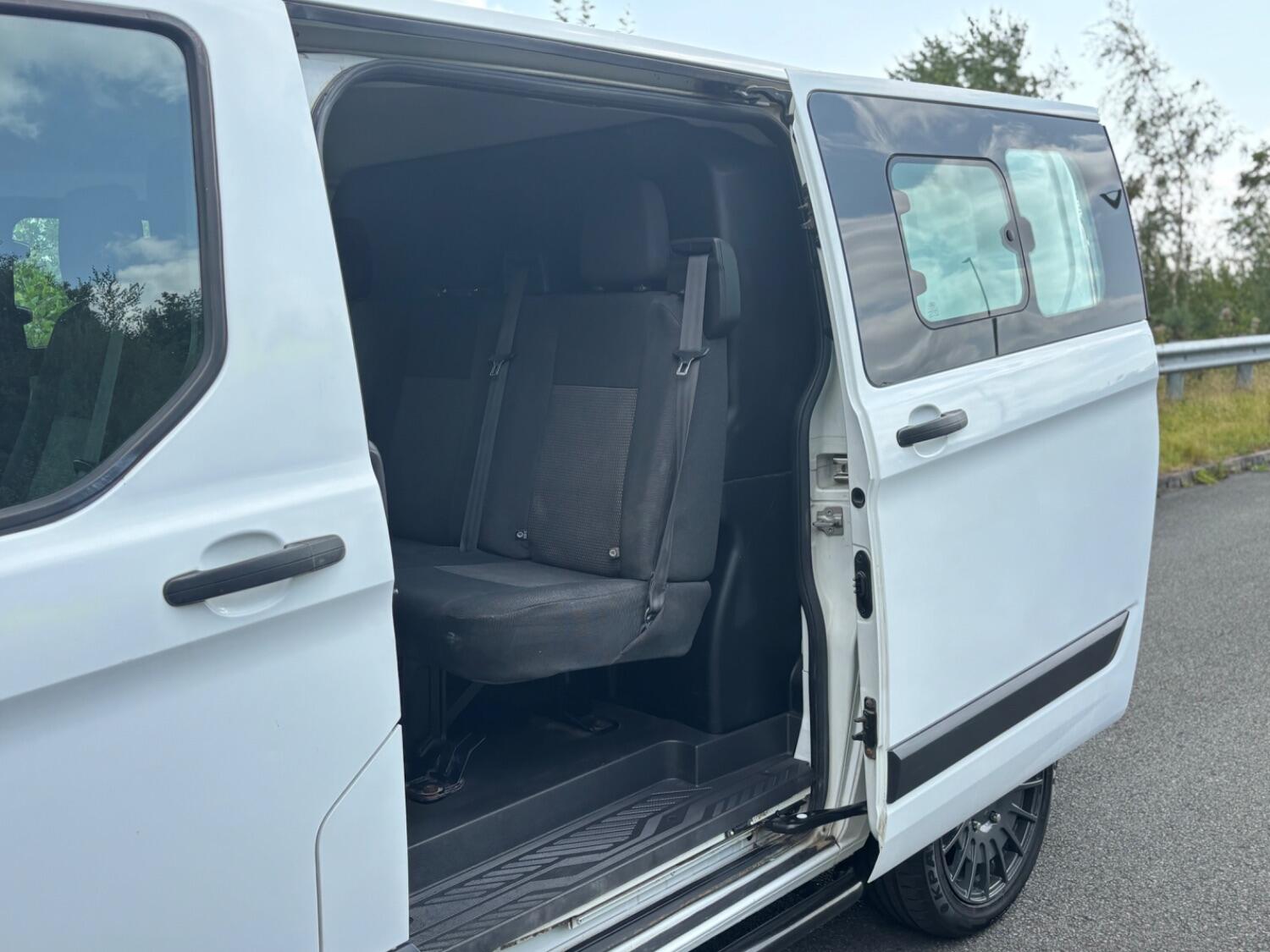 Used Ford Transit Custom 2017 for sale - 76407561: Photo 10