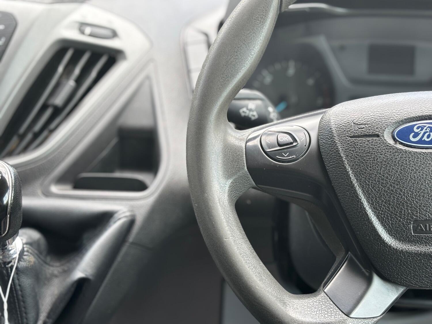 Used Ford Transit Custom 2017 for sale - 76407561: Photo 33