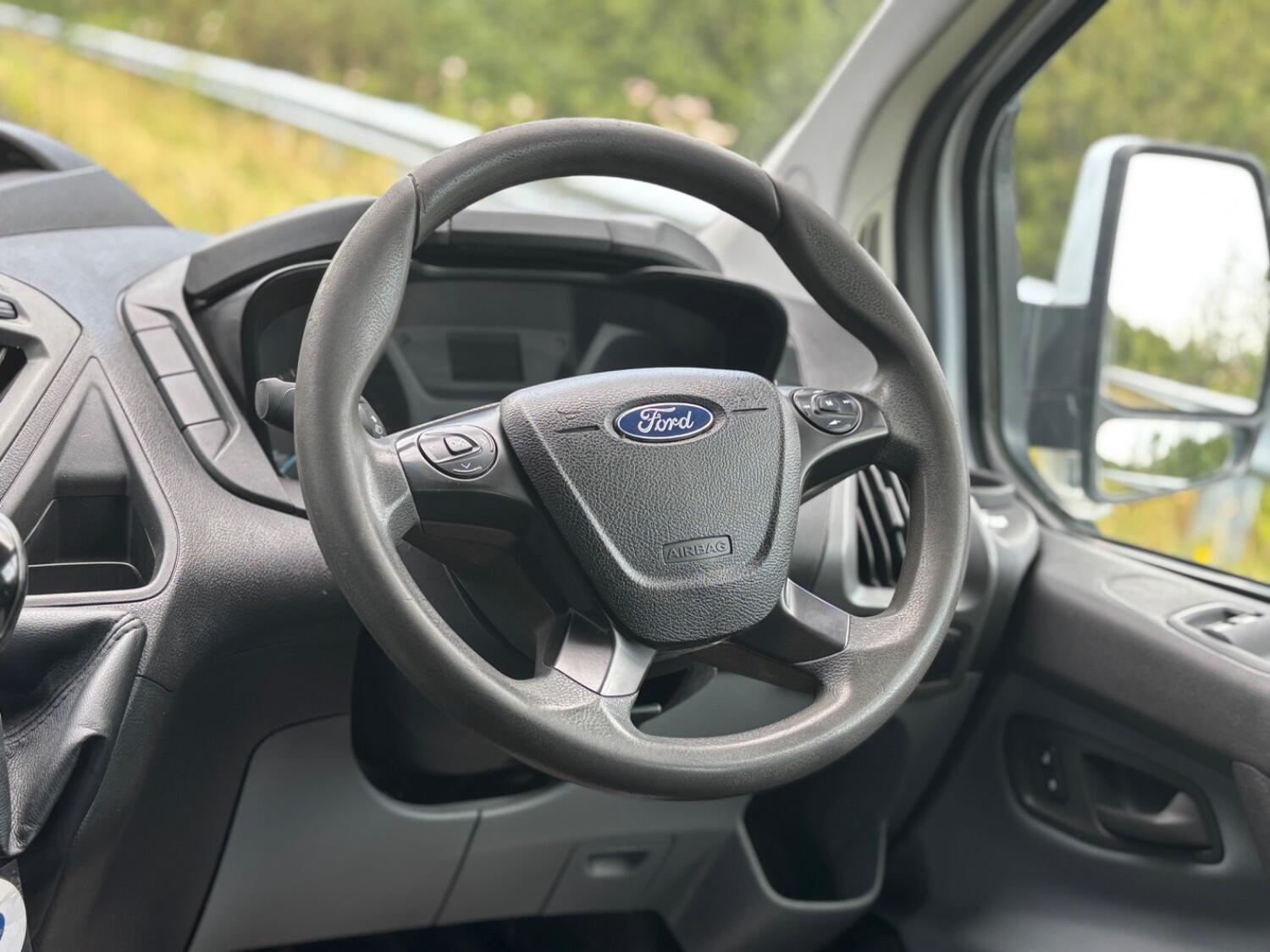 Used Ford Transit Custom 2017 for sale - 76407561: Photo 34