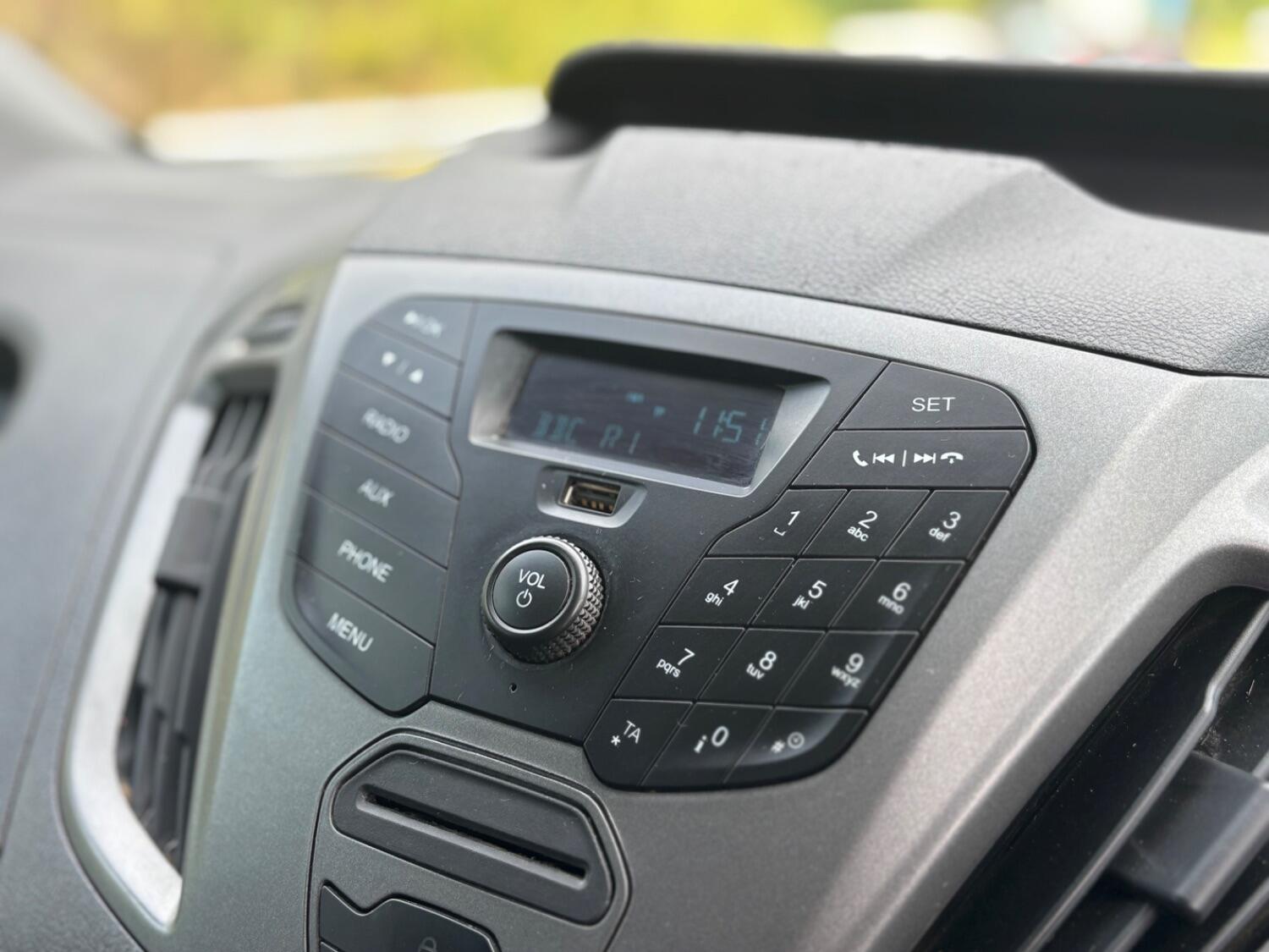 Used Ford Transit Custom 2017 for sale - 76407561: Photo 39