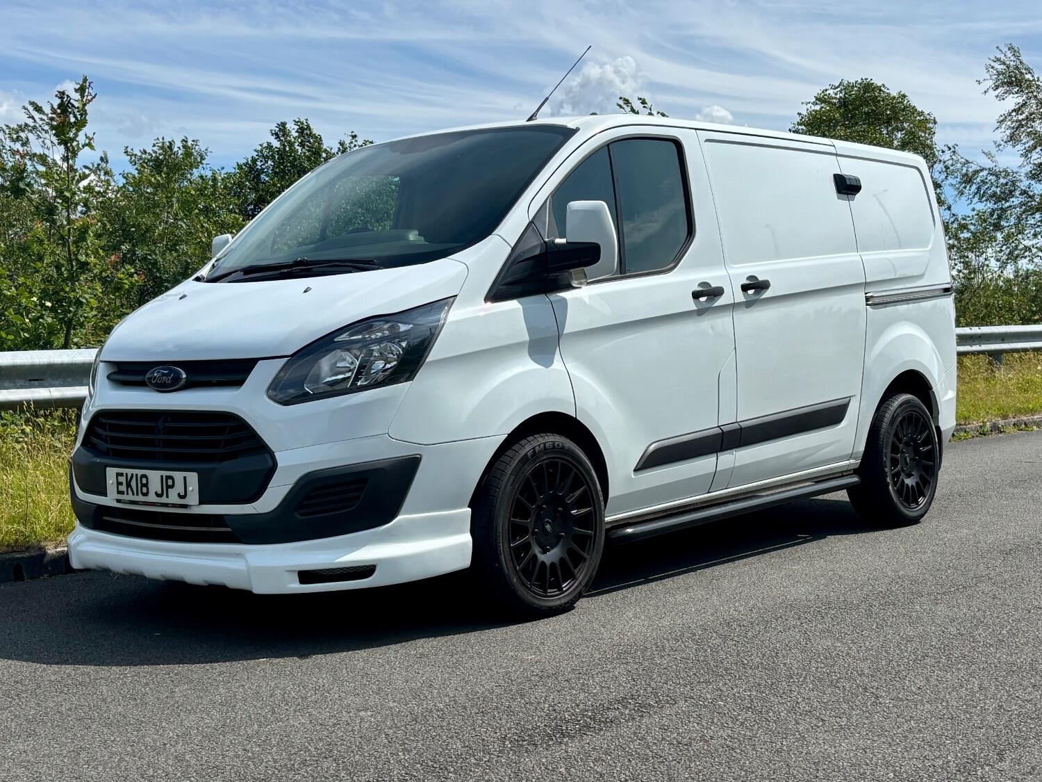 Used Ford Transit Custom 2018 for sale - 74964679: Photo 2