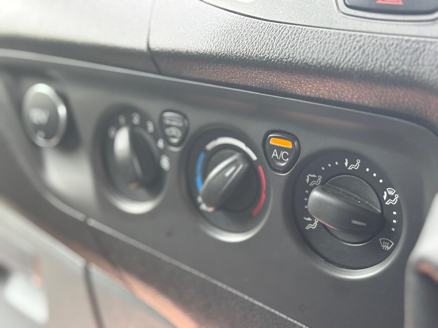 Used Ford Transit Custom 2018 for sale - 74964679: Photo 34