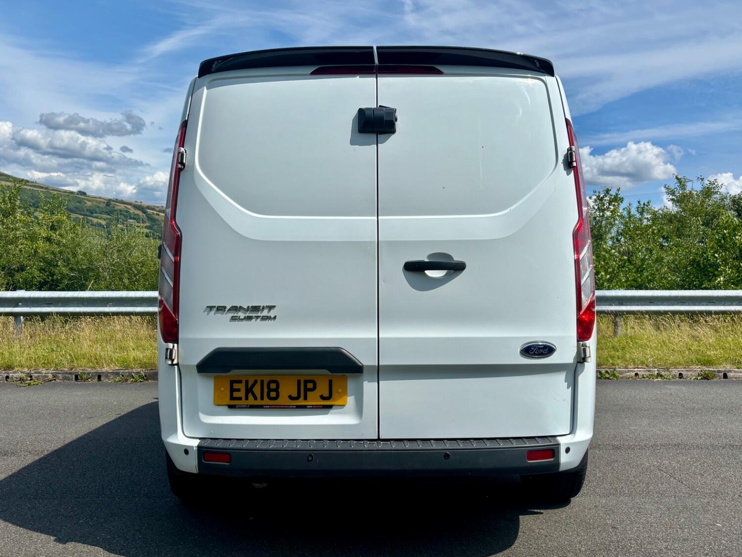 Used Ford Transit Custom 2018 for sale - 74964679: Photo 4