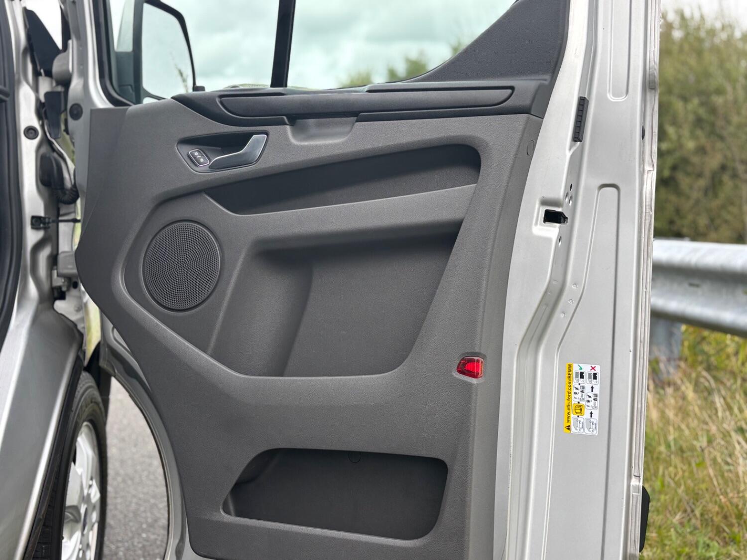 Used Ford Transit Custom 2019 for sale - 76407588: Photo 30