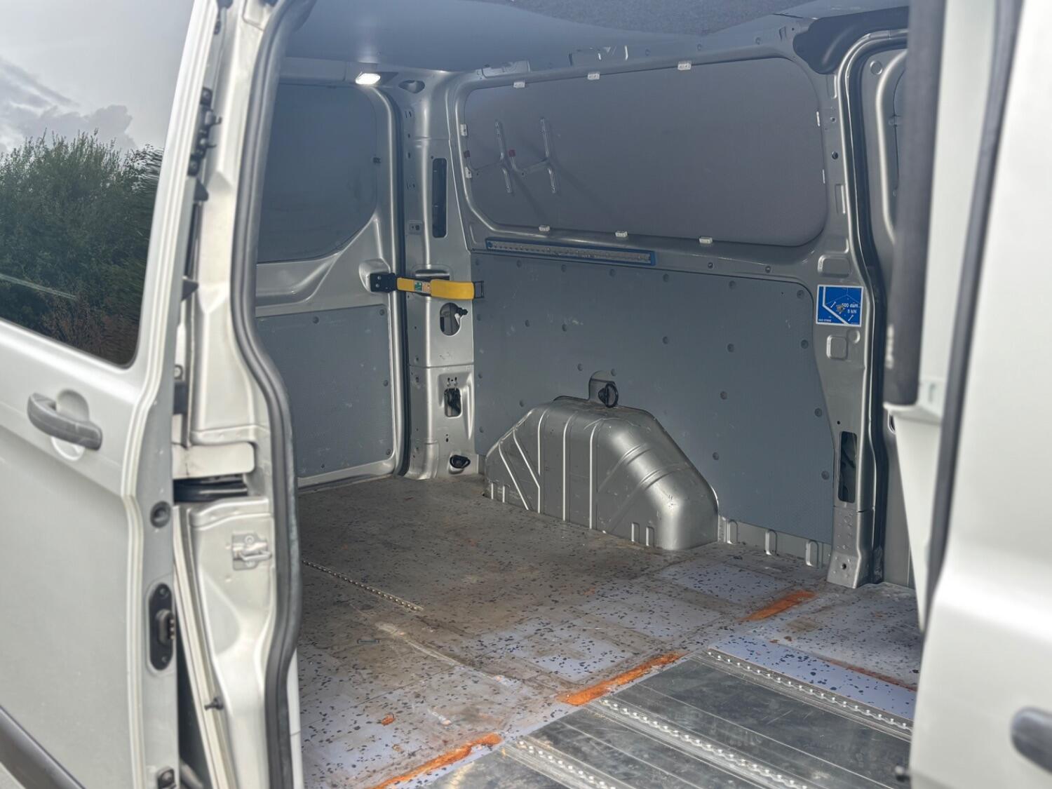 Used Ford Transit Custom 2019 for sale - 76407588: Photo 9