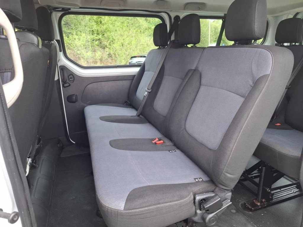 Used Vauxhall Vivaro 2015 for sale - 76407642: Photo 11